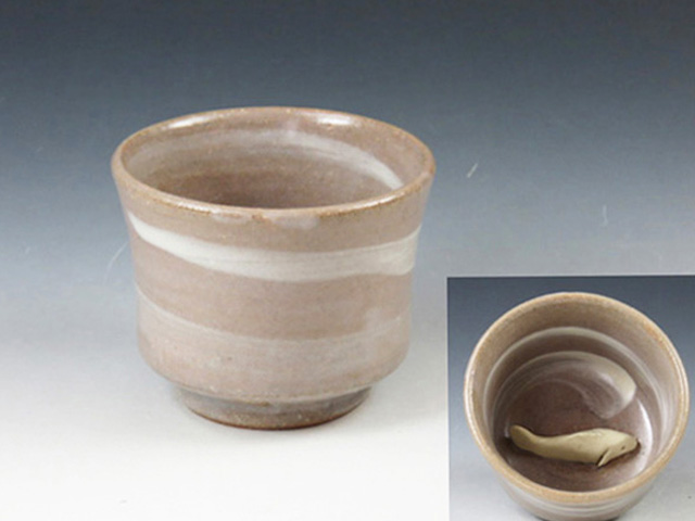 Yu-Tobo (Hokkaido) Japanese sake cup (guinomi) 1HOK0034