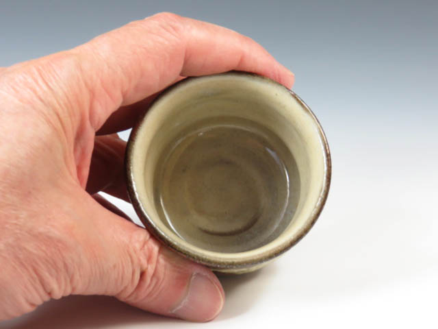 Yuntanza-Yakii (Okinawa) Yuntanza-YakiJapanese sake cup (guinomi) 8YOM0004
