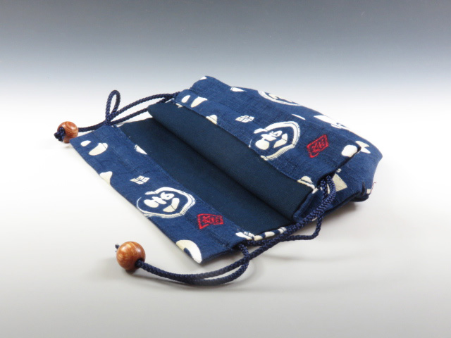 Japanese sake cup carrying pouch ("Hiragana")