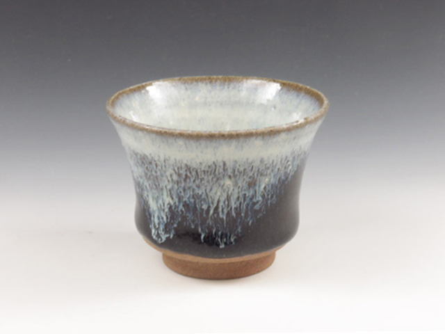 Karatsu-Yaki (Saga) Kofuku Tobo  Japanese sake cup (guinomi) 8KAR0062
