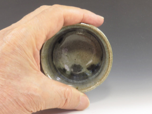Karatsu-Yaki (Saga) Sugitani-Gama Japanese sake cup (guinomi) 8KAR0073