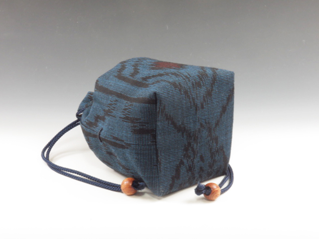 Japanese sake cup carrying pouch (Japanese classic pattern)
