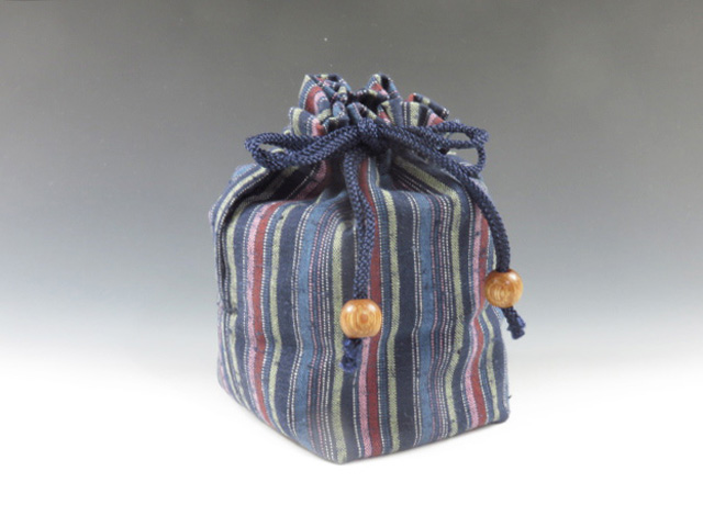 Japanese sake cup carrying pouch (Folkcraft style III)