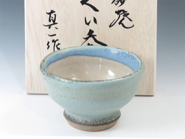Koisago-Yaki (Tochigi) Fujita-Seitojyo Pottery Sake cup 2KOI0013