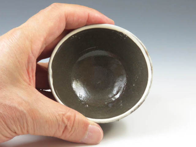 Onta-Yaki (Oita) Kobukuro Seitojo Japanese sake cup (guinomi) 8ONT0036