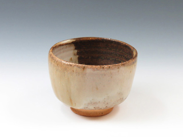 Takatori-Yaki (Fukuoka) Hachisen-Gama Pottery Sake cup 8TAK0017