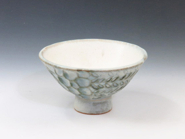 Mihoko Kosaba (Miyagi) Japanese sake cup (guinomi) 1TOH0013