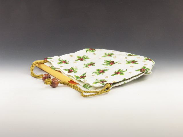 Sake Cup  Pouch (Holly pattern)