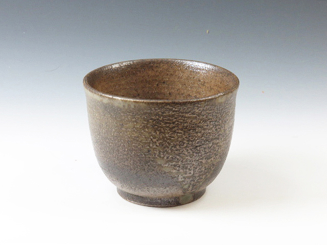 Uchiharano-Yaki (Kochi) Mokusei-Gama Japanese sake cup (guinomi) 7UCH0009