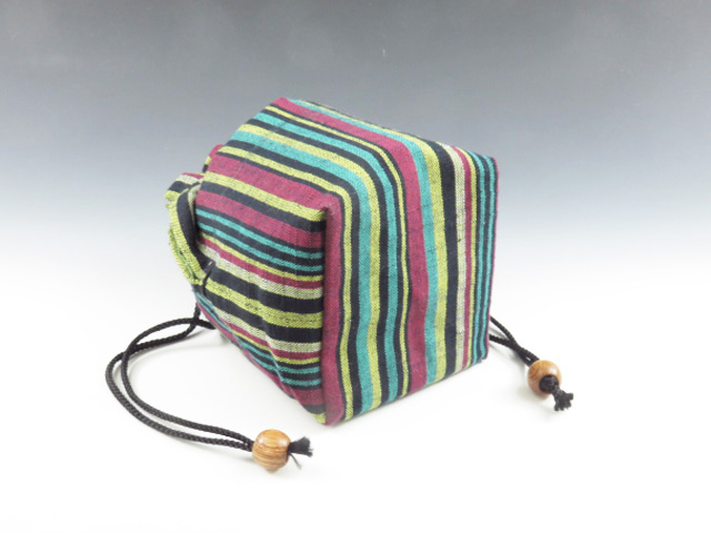 Japanese sake cup carrying pouch (Aizu cotton / multi-colored strips)