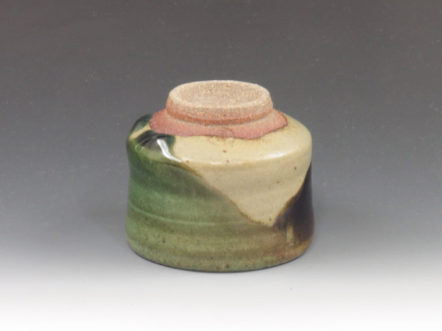 Kuromuta-Yaki (Saga) Maruta Nobumasa-Gama Pottery Sake cup 8KUR0012