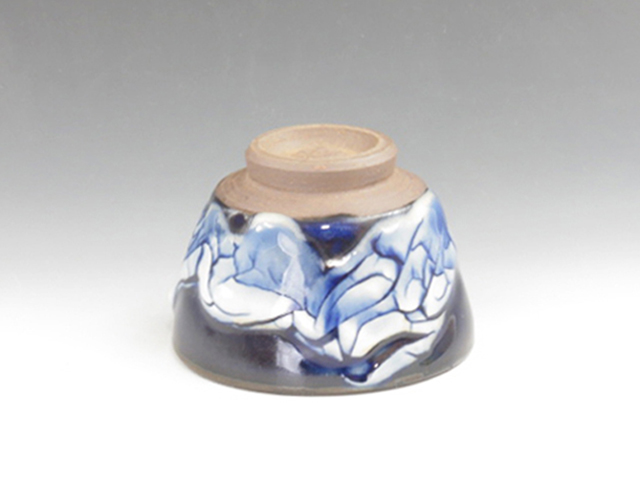 Satsuma-Yaki (Kagoshima) Chotaro-Gama Pottery Sake cup  8SAT0066