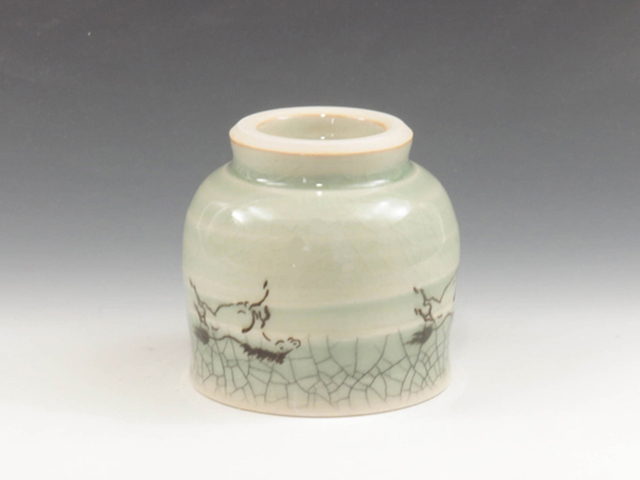 Oborisoma-Yaki (Fukushima) Kyukan-Gama Japanese sake cup (guinomi)  1OBS0106