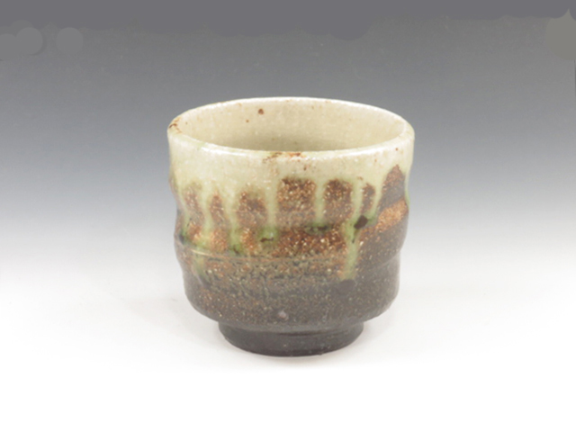 Iga-Yaki (Mie) Fuushi-Gama Pottery Sake cup 4IGA0117
