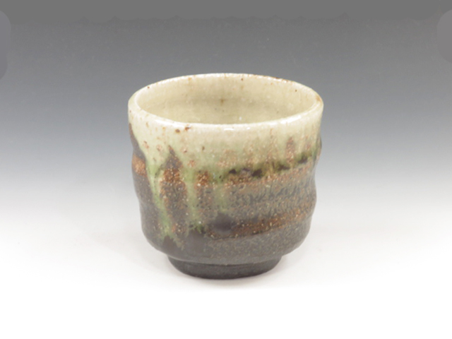 Iga-Yaki (Mie) Fuushi-Gama Pottery Sake cup 4IGA0117