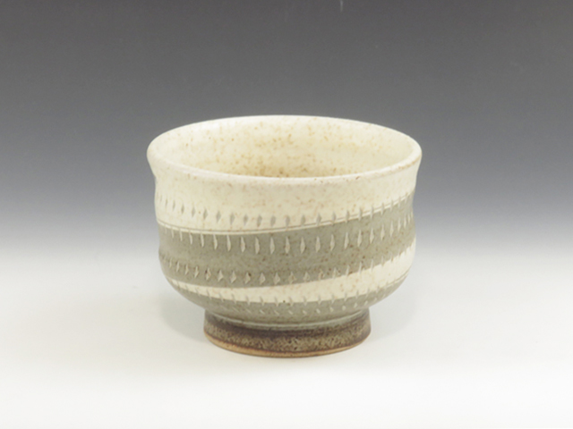 Koishiwara-Yaki (Fukuoka) Tsurumi-Gama Pottery Sake cup  8KOI0040