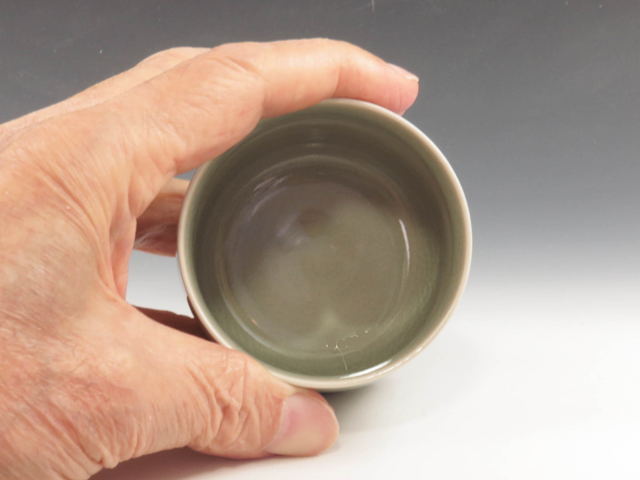 Oborisoma-Yaki (Fukushima) Ikariya-Gama Japanese sake cup (guinomi) 1OBS0104