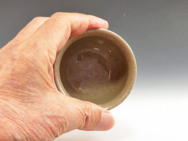 Akahada-Yaki (Nara) Masanndo-Gama Pottery Sake cup  5AKA0046