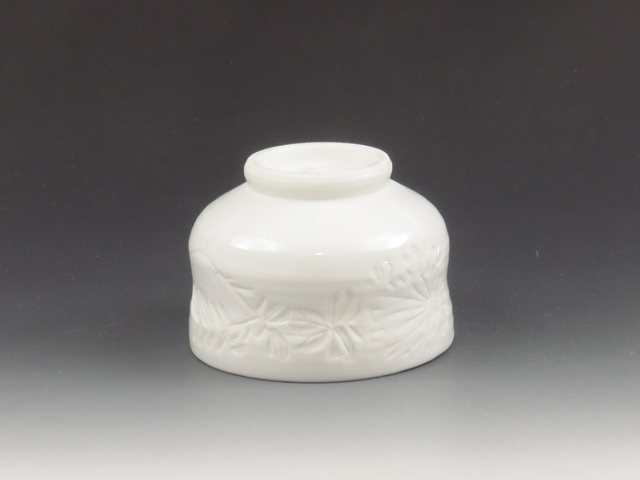 Izushi-Yaki (Hyogo) Ueda Seitojyo Porcelain Sake cup 5IZU032