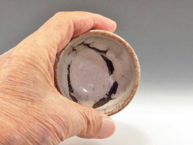 Shigaraki-Yaki (Shiga) Ogawa Kenzo Tobo Pottery Sake cup 5SHI0078