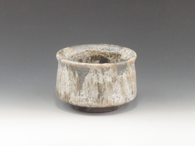 Shigaraki-Yaki (Shiga) Uzan-Gama Pottery Sake cup  5SHI0080