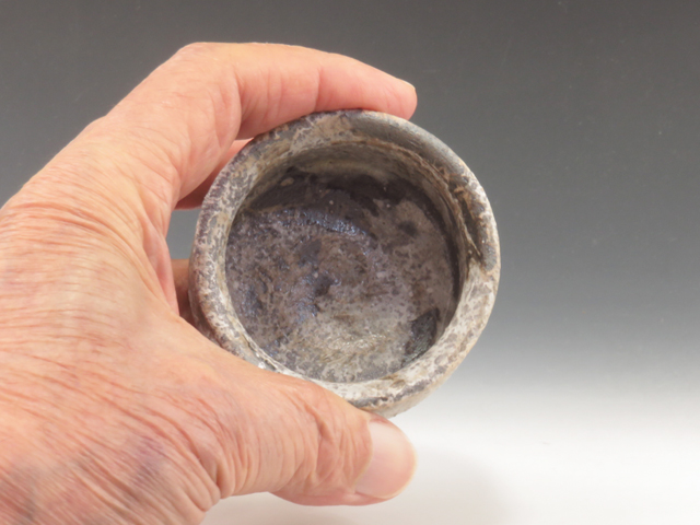 Shigaraki-Yaki (Shiga) Uzan-Gama Pottery Sake cup 5SHI0080