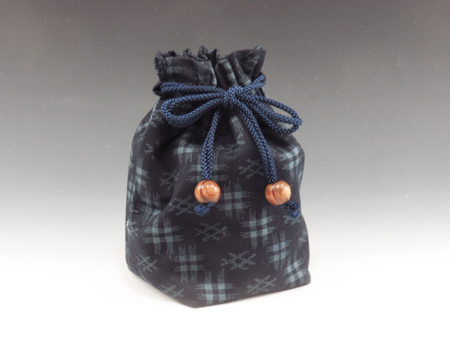 Japanese sake cup carrying pouch (Cotton / Splashed patterns)