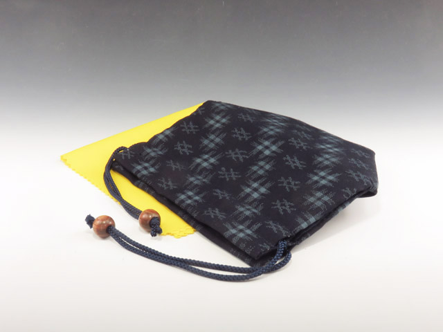 Japanese sake cup carrying pouch (Cotton / Splashed patterns)