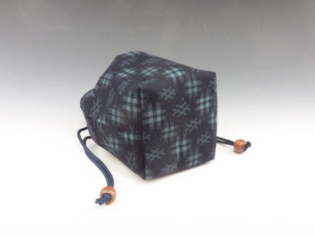 Japanese sake cup carrying pouch (Cotton / Splashed patterns)