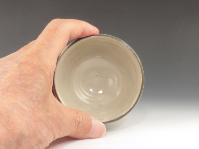 Tuboya-Yaki (Okayama) Shigeo-Gama Pottery Sake cup