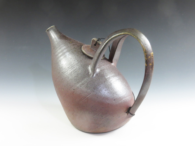 Tsugarukanayama-Yaki (Aomori) Tsugarukanayama-Yaki Pottery Sake Server