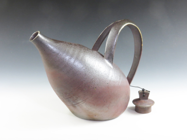 Tsugarukanayama-Yaki (Aomori) Tsugarukanayama-Yaki Pottery Sake Server